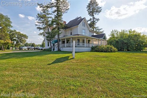 46 Mill St, Ortonville, MI, 48462-7708 | Card Image