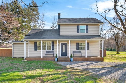7620 E Washington Street Ext, Mebane, NC, 27302-8282 | Card Image
