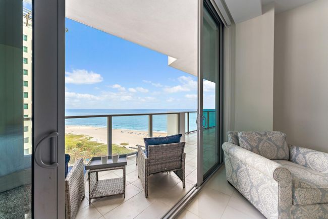 H1201 - 3100 N Ocean Dr, Condo with 2 bedrooms, 3 bathrooms and null parking in Riviera Beach FL | Image 6