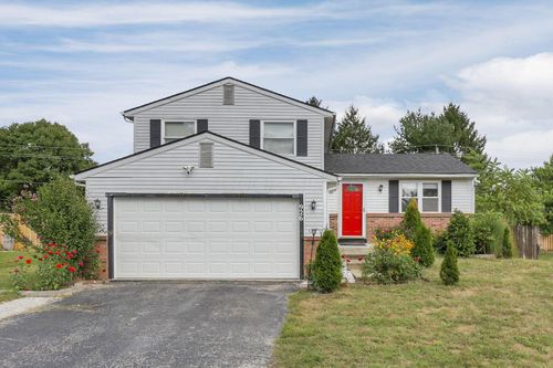 926 Hilton Dr, Reynoldsburg, OH, 43068-1331 | Card Image