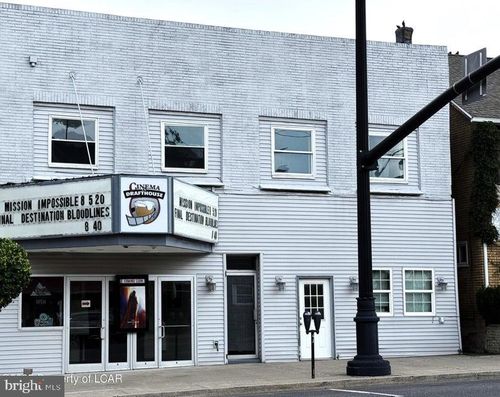 29 W Broad St, West Hazleton, PA, 18202-3833 | Card Image