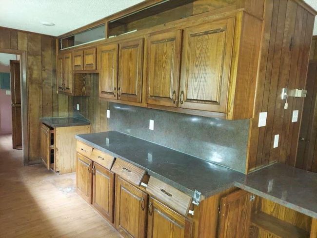 2704 Park Dr, House other with 3 bedrooms, 2 bathrooms and 2 parking in Marshall TX | Image 12