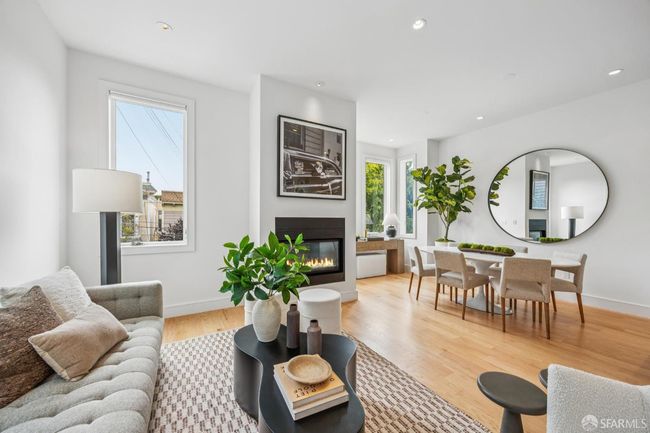 70 Douglass St, House other with 3 bedrooms, 3 bathrooms and 1 parking in San Francisco CA | Image 6