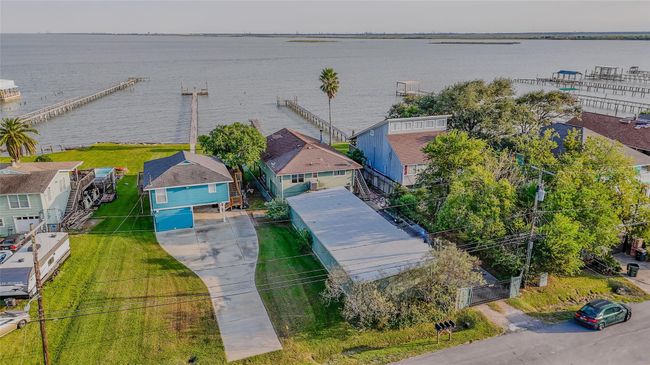 1437 John St, House other with 2 bedrooms, 3 bathrooms and 4 parking in San Leon TX | Image 7