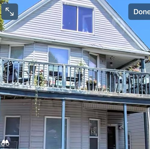 2229 Faber St, Hamtramck, MI, 48212-3601 | Card Image