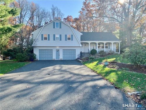 121 Rockledge Dr, South Windsor, CT, 06074-1583 | Card Image
