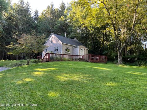 354 Sand Spring Rd, Cresco, PA, 18326-7973 | Card Image