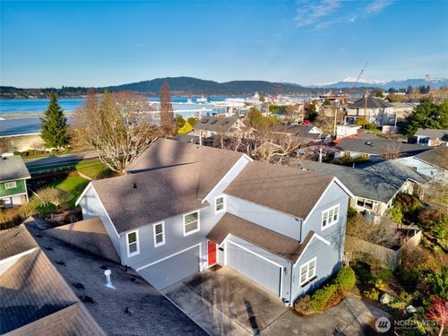 1418 6th St, Anacortes, WA, 98221-1726 | Card Image