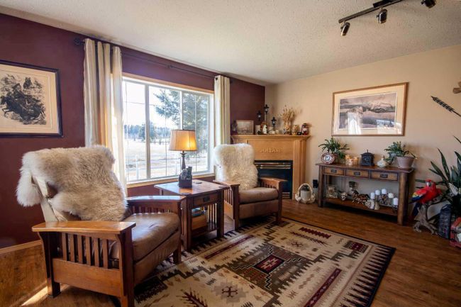 4540 Township Road 340, Home with 3 bedrooms, 3 bathrooms and 20 parking in Rural Mountain View County AB | Image 9