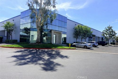 c-3595 E Guasti Rd, Ontario, CA, 91761-3705 | Card Image