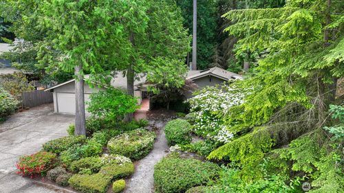 1821 Iowa Dr, Bellingham, WA, 98229-5917 | Card Image
