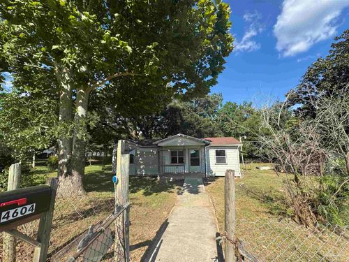 4604 Fowler Dr, Pace, FL, 32571-1156 | Card Image