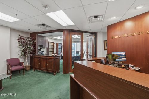 555-3033 N Central Ave, Phoenix, AZ, 85012-2809 | Card Image