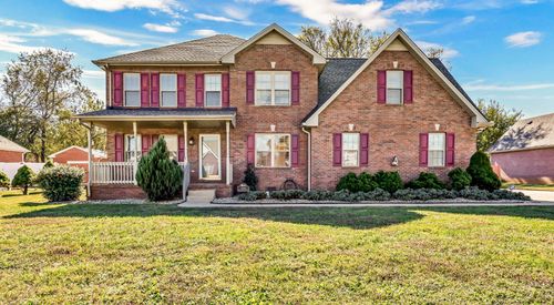 4244 N Woodstock Dr, Clarksville, TN, 37040-5652 | Card Image