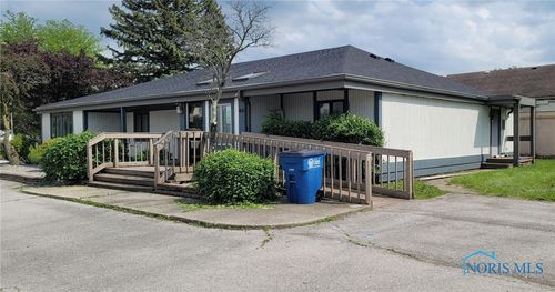46 Hillwyck Dr, Toledo, OH, 43615-5814 | Card Image