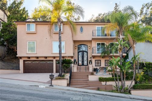3435 Oakmont View Dr, Glendale, CA, 91208-1161 | Card Image