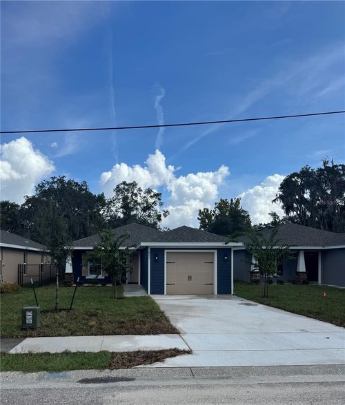 827 E Clifford Ave, EUSTIS, FL, 32726-3638 | Card Image