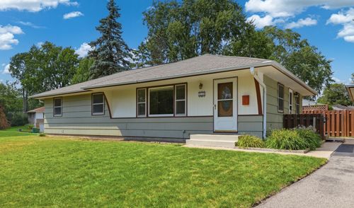 3110 W 82nd St, Bloomington, MN, 55431-1001 | Card Image