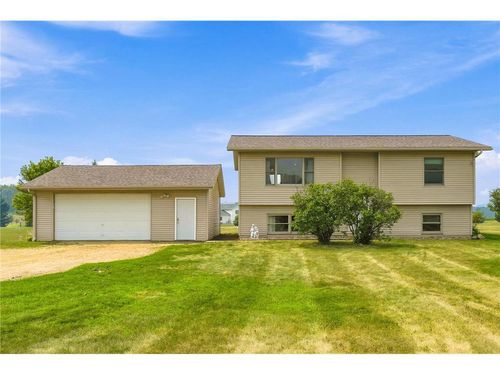 2210 County Road C, Star Prairie, WI, 54026-7120 | Card Image