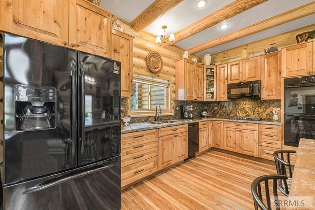 4550 N Us Highway 93, House other with 3 bedrooms, 3 bathrooms and 3 parking in Mackay ID | Image 34
