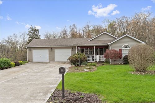 130 Coralberry Dr, Beaver Falls, PA, 15010-1149 | Card Image