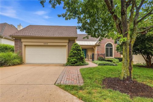 6305 92nd St, Overland Park, KS, 66212-1366 | Card Image