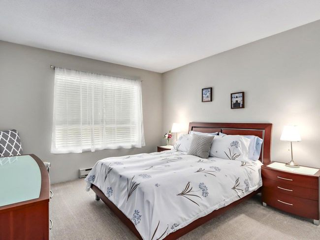 4 - 1925 Indian River Crescent, Townhouse with 3 bedrooms, 2 bathrooms and 2 parking in North Vancouver BC | Image 17