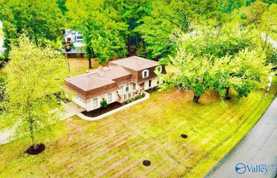 2402 Old Creek Trail, House other with 4 bedrooms, 3 bathrooms and null parking in Decatur AL | Image 3