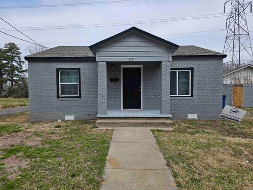303-305-515 Poe St, North Little Rock, AR, 72117-4211 | Card Image
