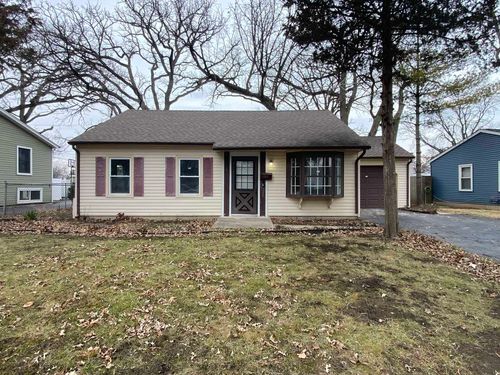 4 E Pine St, STREAMWOOD, IL, 60107-1420 | Card Image