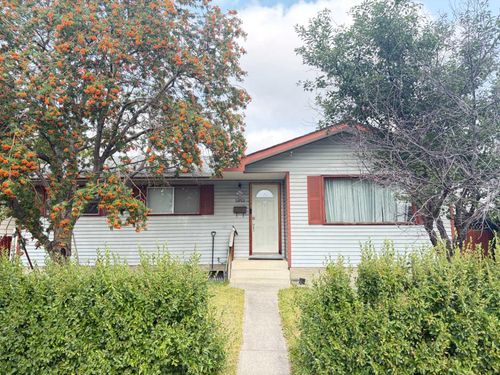 5812 28 Ave Ne, Calgary, AB, T1Y2E5 | Card Image