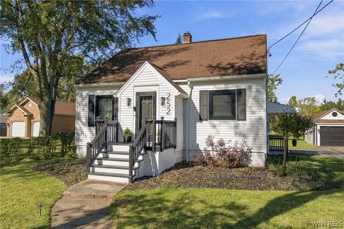 252 E And West Rd, West Seneca, NY, 14224-3928 | Card Image