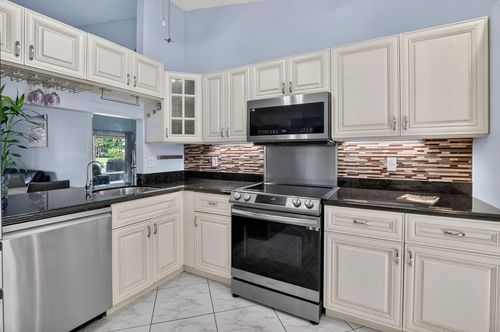 8413 Boca Glades Blvd E, Boca Raton, FL, 33434-4058 | Card Image