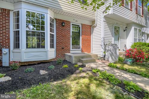 20 Stretham Ct, OWINGS MILLS, MD, 21117-4740 | Card Image