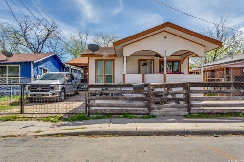 446 Blue Bonnet St, San Antonio, TX, 78202-2507 | Card Image