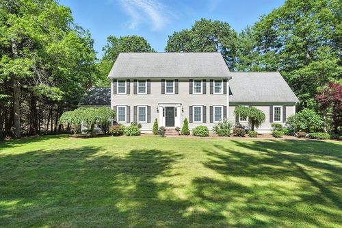 134 Lincoln St, Norwell, MA, 02061-1226 | Card Image
