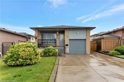 334 Templemead Dr, House other with 3 bedrooms, 2 bathrooms and 5 parking in Hamilton ON | Image 1