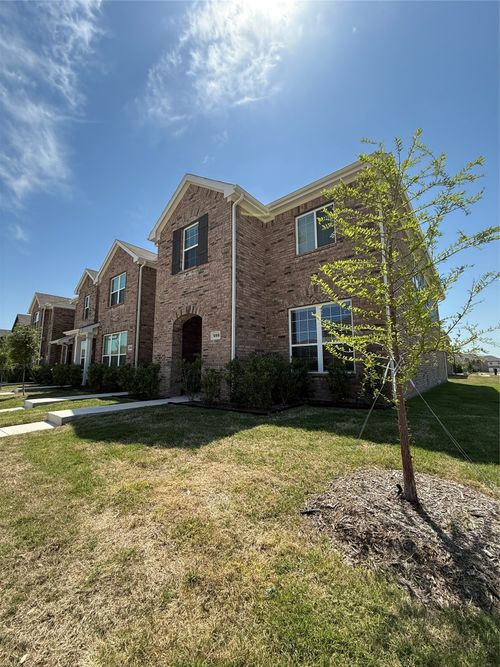 49-3000 Paint Dr, Mesquite, TX, 75150-4066 | Card Image