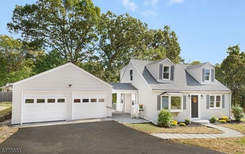 101 Mildred Ave, STANHOPE, NJ, 07874-2231 | Card Image