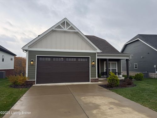 2805 Alder Wood Ln, La Grange, KY, 40031-6761 | Card Image
