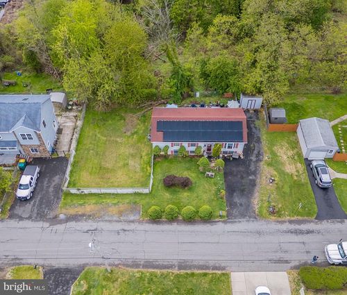 820 Walnut Ave, BENSALEM, PA, 19020-7044 | Card Image