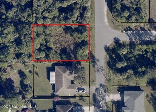 2940 Flanders Ave Se, Palm Bay, FL, 32909-8986 | Card Image