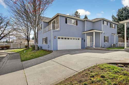 262 Meadow Drive, Ashland, OR, 97520 | Card Image