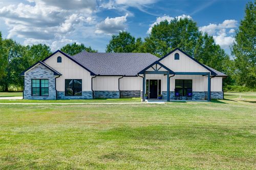 341 Private Road 44005, Blossom, TX, 75416-4129 | Card Image