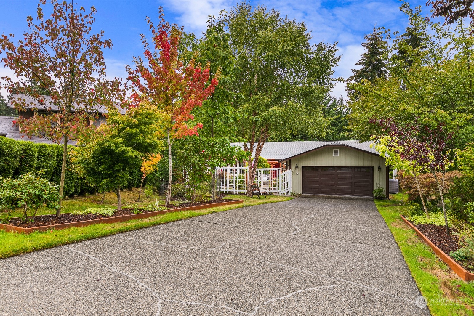 Webber Ct, Steilacoom, WA 98388