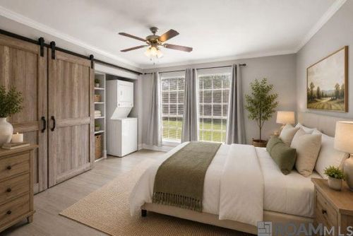 38d-10438 Jefferson Hwy, Baton Rouge, LA, 70809-2740 | Card Image