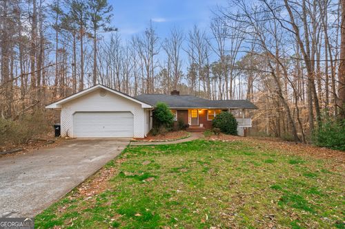 140 Maple Pl, Fayetteville, GA, 30215-1829 | Card Image