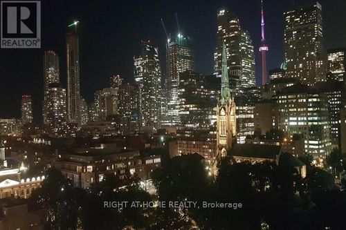 s1204-112 George St, Toronto, ON, M5A2M5 | Card Image
