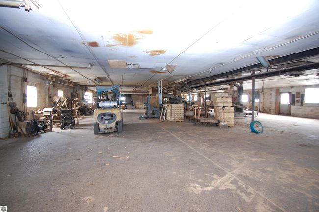 6780 Vincent St, Home with 0 bedrooms, 0 bathrooms and null parking in Posen MI | Image 25