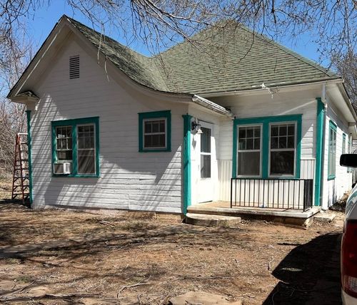 411 S Bluff Ave, Anthony, KS, 67003-2517 | Card Image
